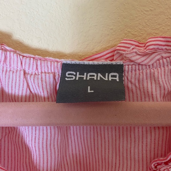 Old Navy Cardigan and shirt size Large - Picture 3 of 4